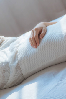 男朋友隔着衣服顶撞是什么心理现象
